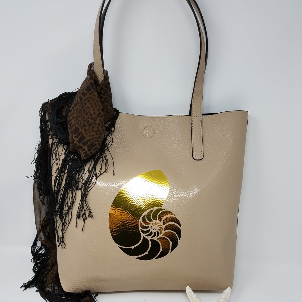 New Coastal Chic Tote.